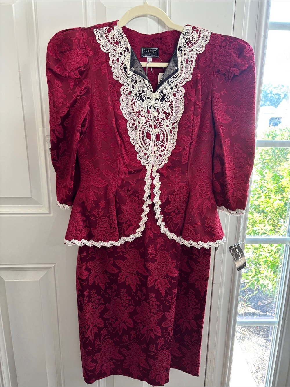 Cachet Vintage Burgundy Jacquard Midi Dress Size 11/12 New With Tags